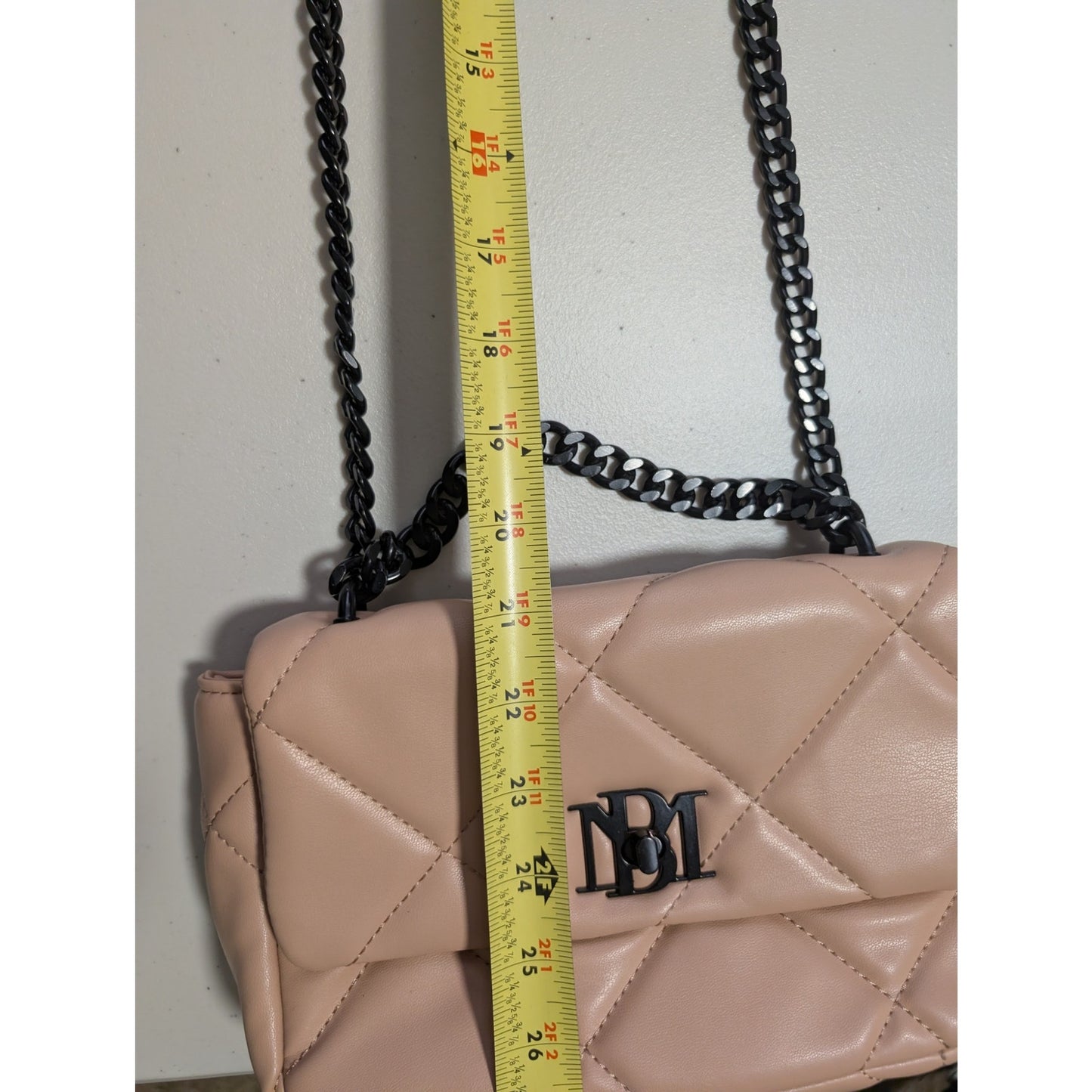 Badgley Mischka Blush Pink Black Diamond Quilted Logo Messenger Chain Strap Bag