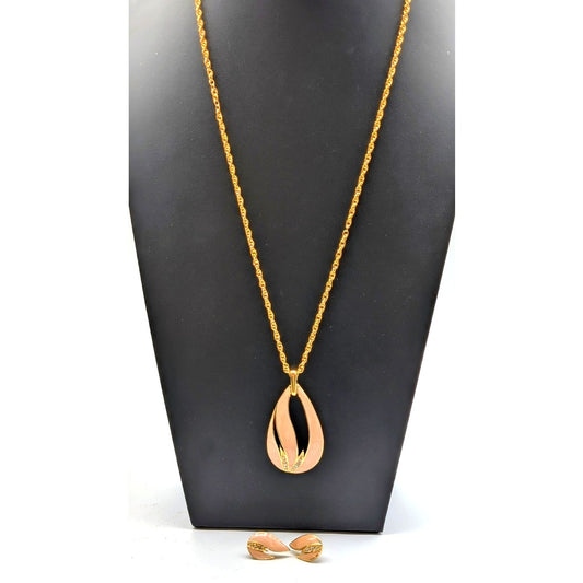 Vtg Trifari Peach Enamel Teardrop Flame Rhinestone Pendant Necklace & Earrings