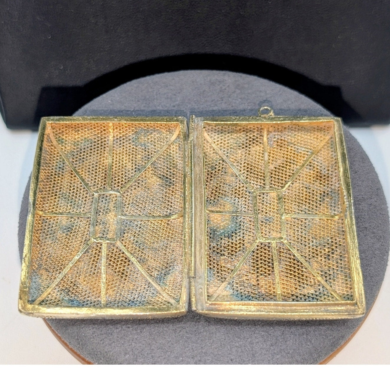 Antique Chinese Gold Tone Mesh Enamel Perfume Pendant Locket