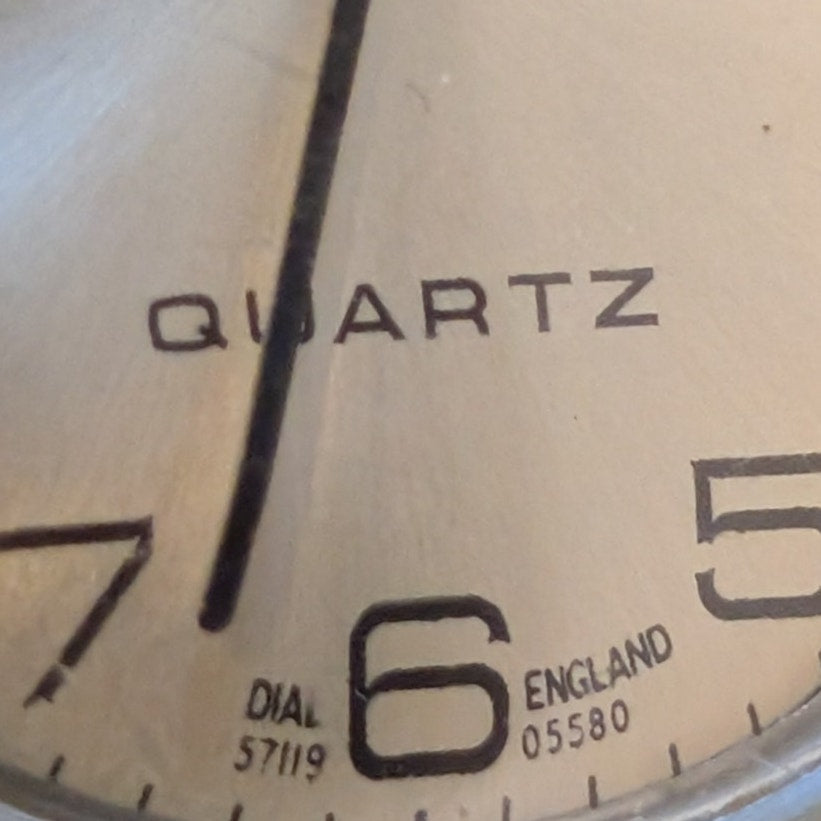 Vtg 1980 Timex Q Stainless Steel H Cell 57119 England  05580 Signed Quartz Watch