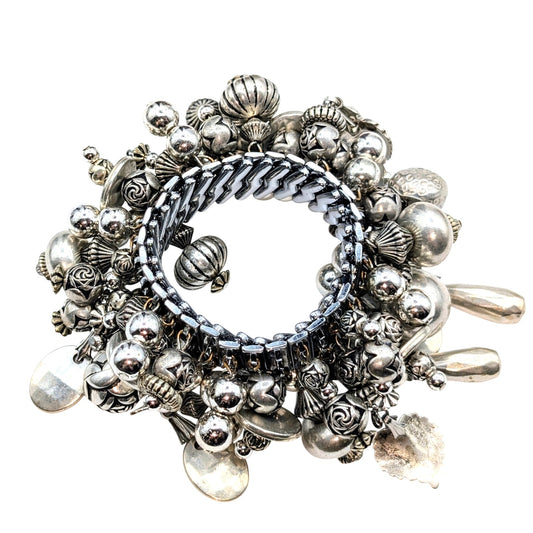 Vintage 80s/90s Cha Cha Expansion Dangling Charm Silver Tone Bracelet