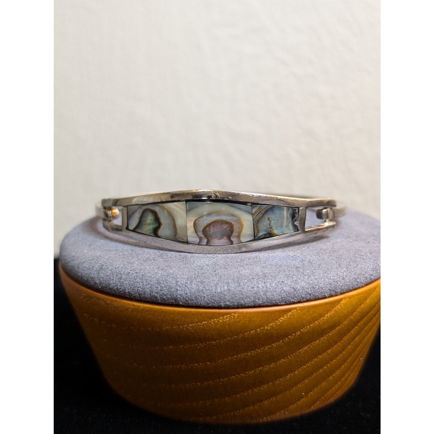 Vintage Taxco 925 Sterling Silver Abalone Inlay Hinged Bangle Bracelet