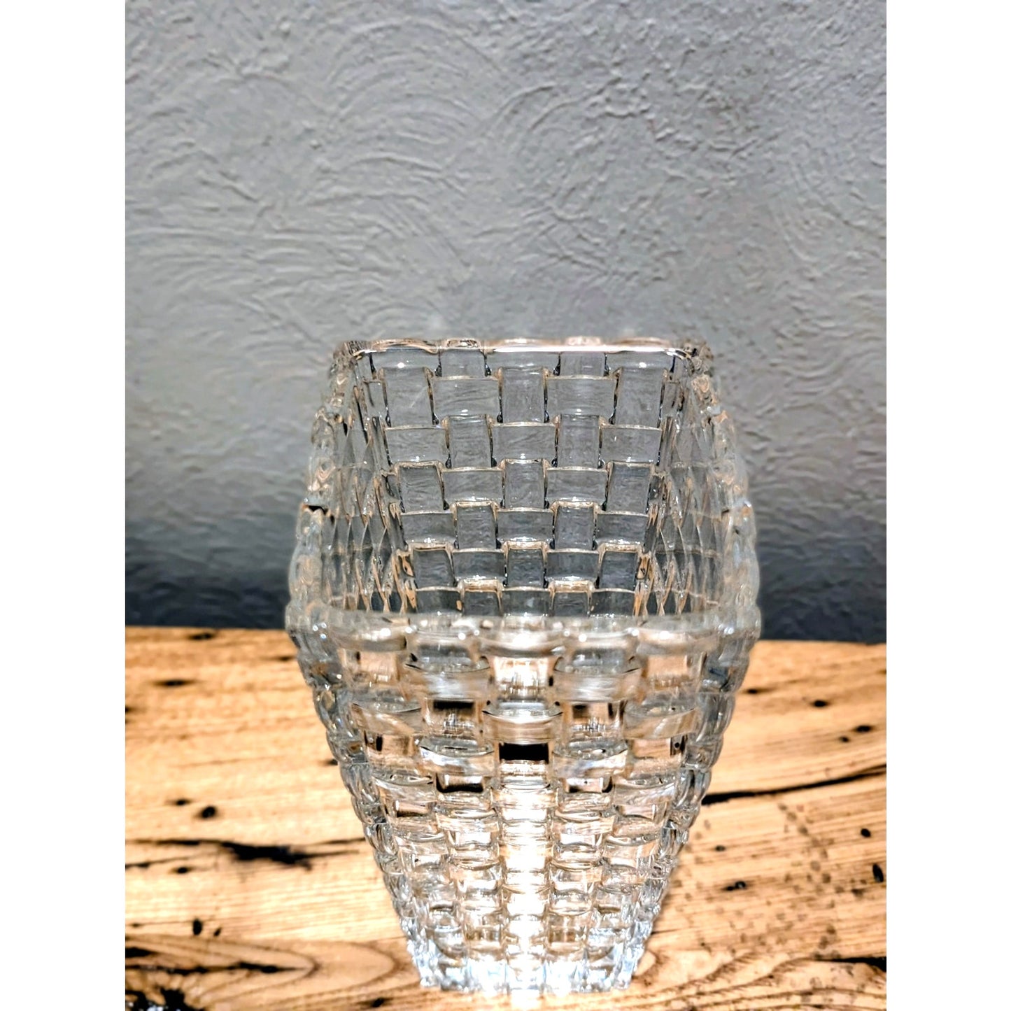 Signed Riedel by Vivant Tyrol Crystal Bossa Nova Basketweave German Design Vase