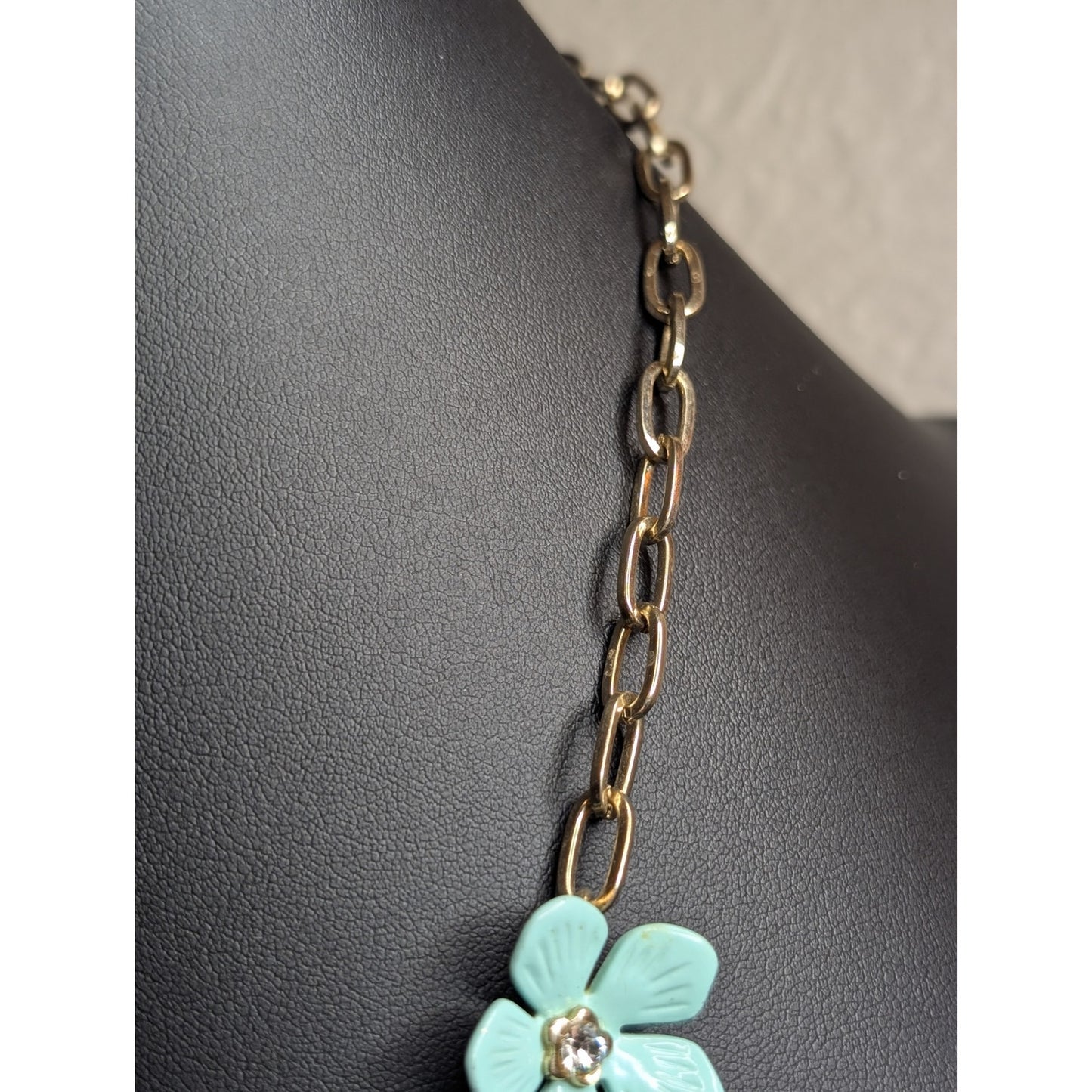 Aqua Enamel Rhinestone Center Flowers Paper Clip Chain Statement Necklace