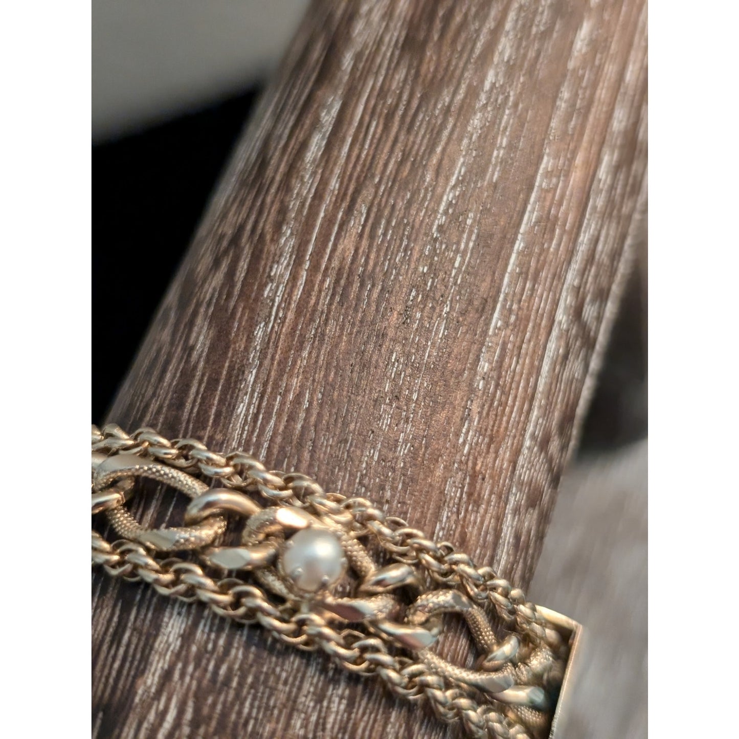 Vintage 1950s Mid-Century Exceptional Pearl Chain Link Bracelet W/ Safety Chain