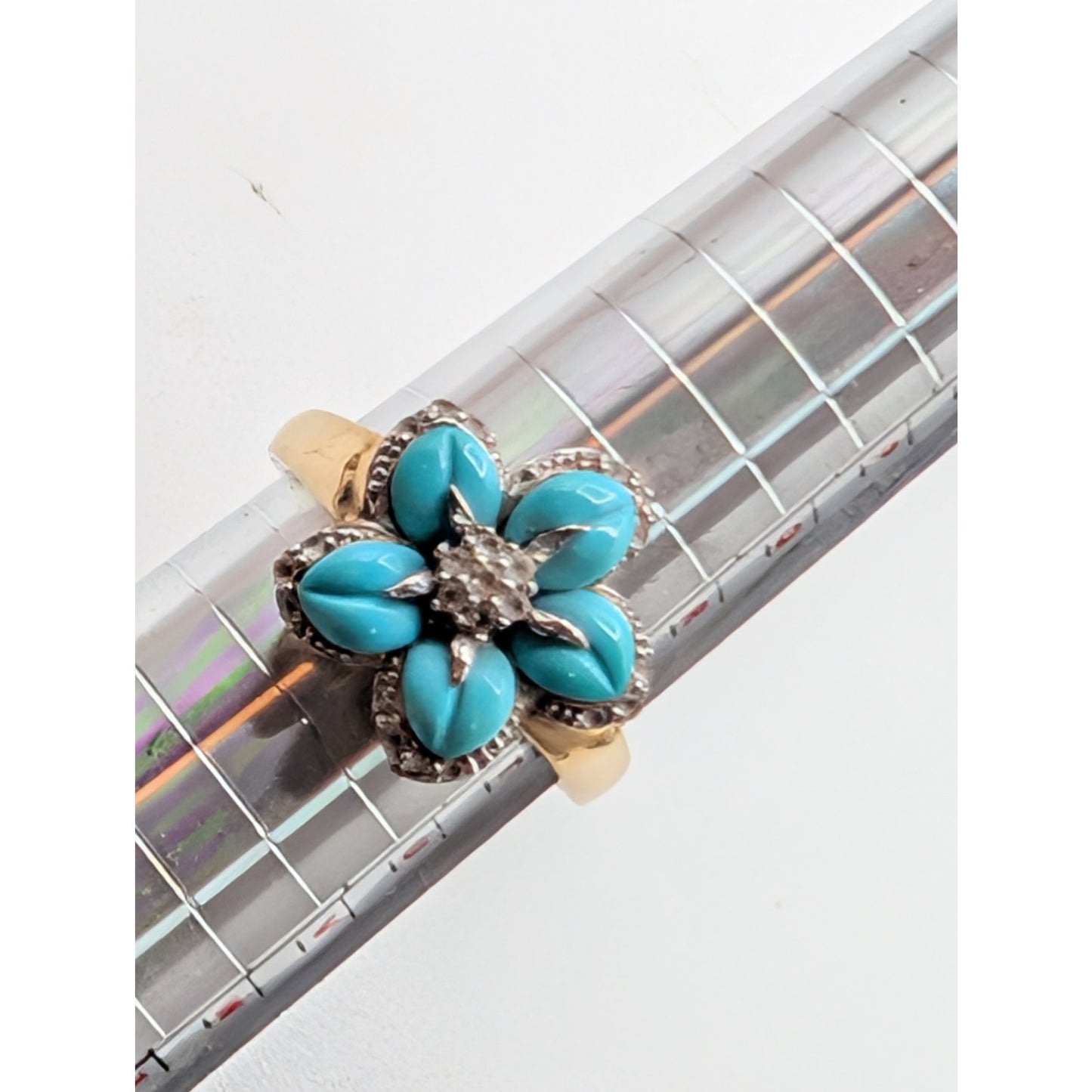 14KT Yellow Gold Carved Turquoise & Diamond Flower Ring Size 9.5