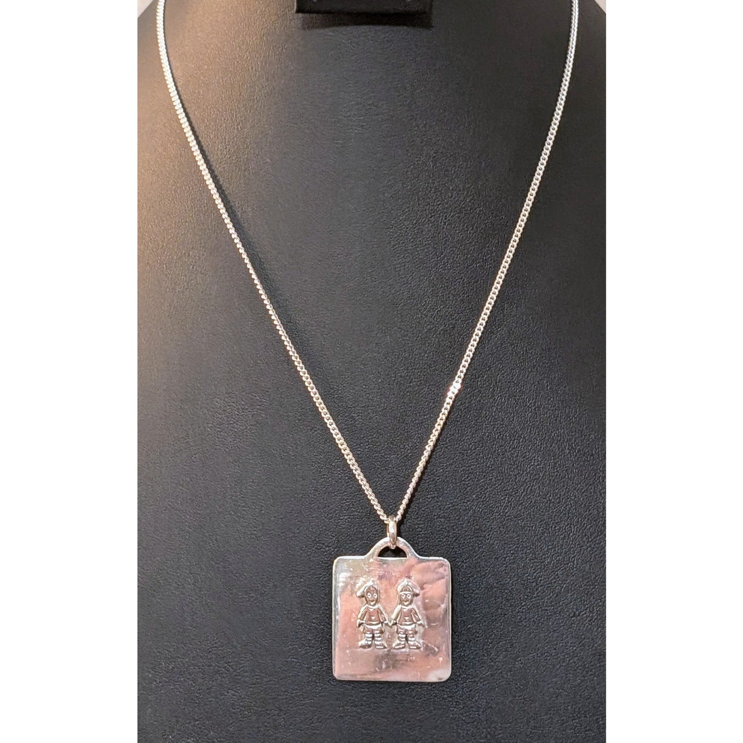Vintage 1970s Solid Sterling Silver Two Boys Pendant 20" Necklace