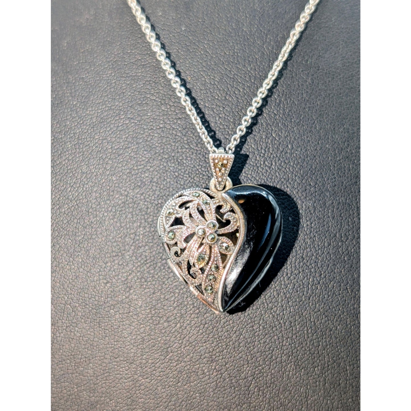 VTG 925 Sterling Marcasite Onyx Filigree Heart Locket 18" Chain Necklace 13.78g