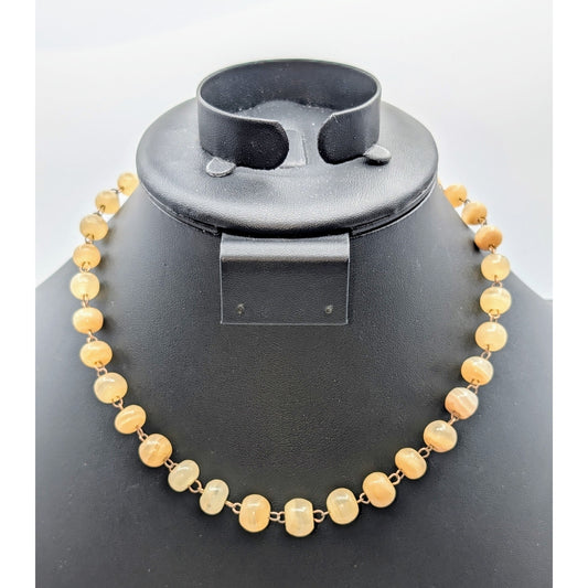 Vintage Mid-Century Cream Banded Agate & Gold Tone Wire Chain Collar Necklace