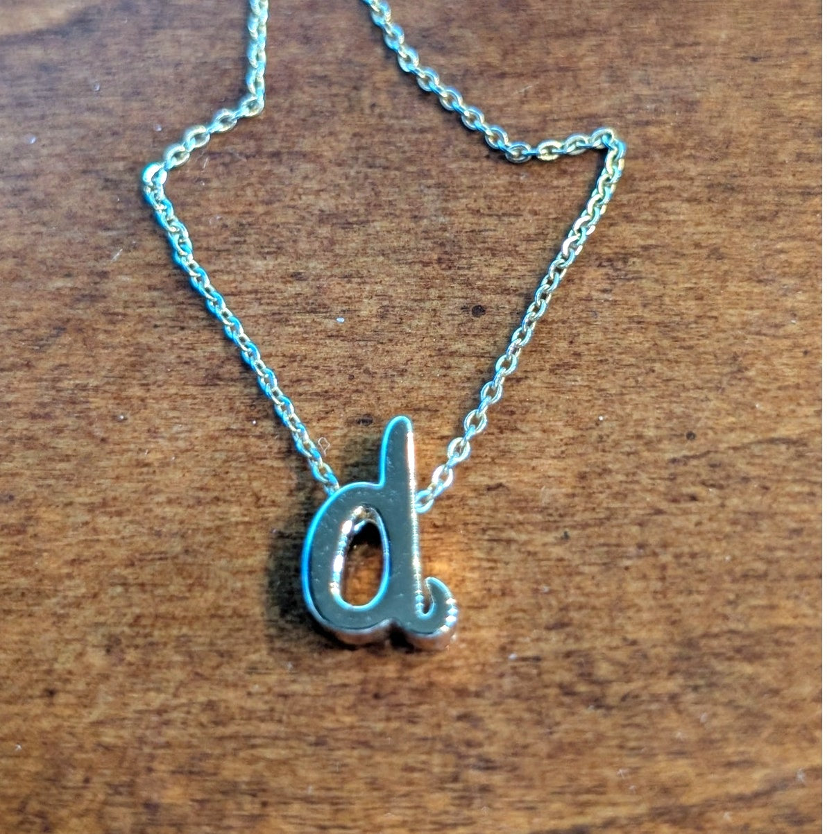 Lower Case 'b' or 'd' Initial Pendant Gold Tone 16" Necklace