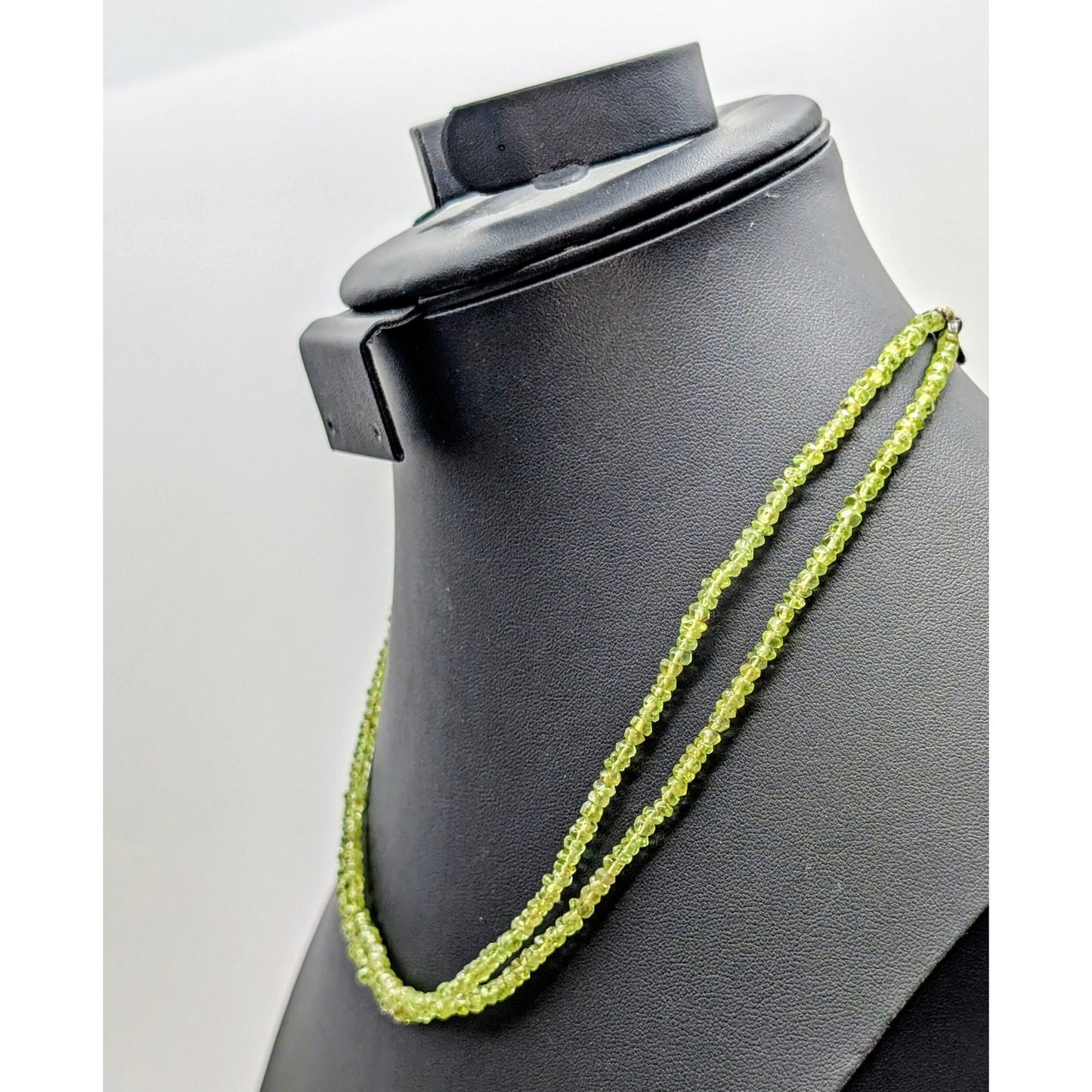 Vintage 925 Sterling Silver Double Strand Peridot Bead 17.5"-19.5" Necklace