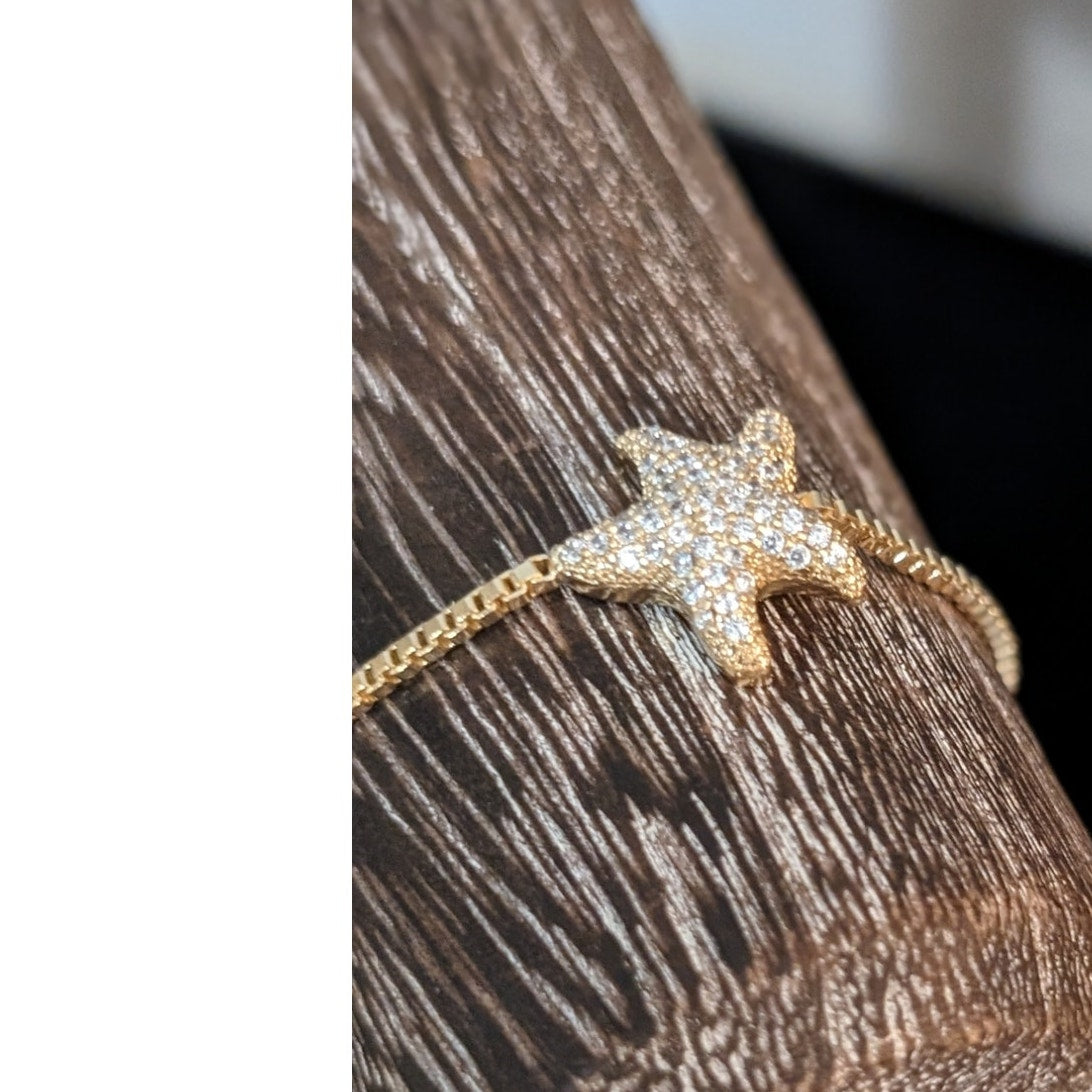 Gold Tone Rhodium Plated Box Chain Sparkle Starfish Adjustable Bracelet