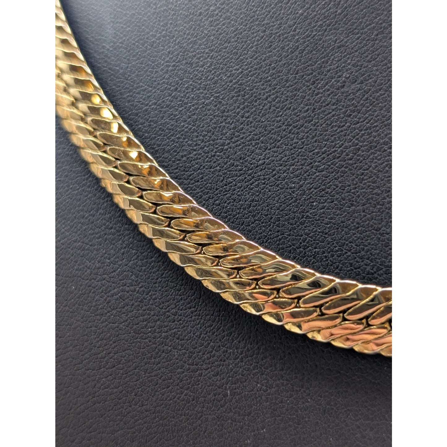 Vintage 1/4" Wide Flat Gold Tone Thick Flat Herringbone Chain 18" Necklace
