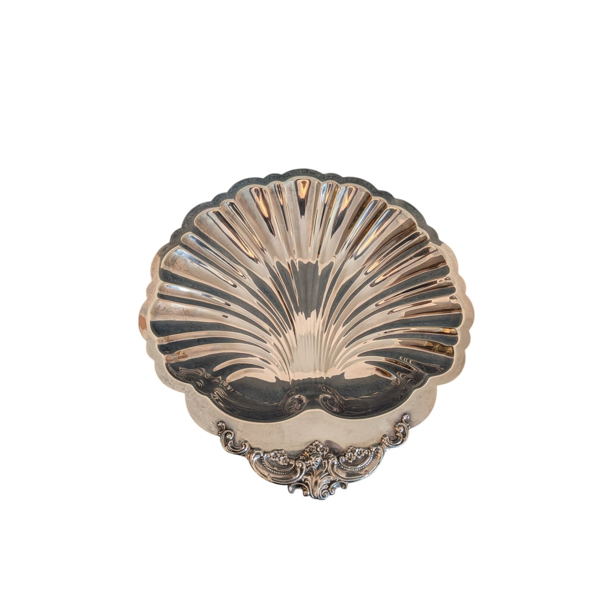 Vintage XL 'Baroque' Wallace Silverplate Clamshell Footed Centerpiece Bowl