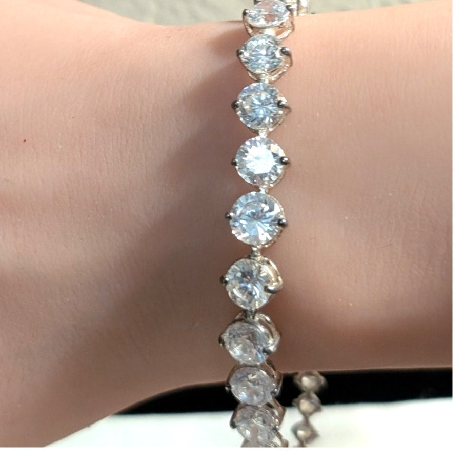 Gorgeous Graduated Large CZ 925 Sterling Silver Tennis Bracelet
