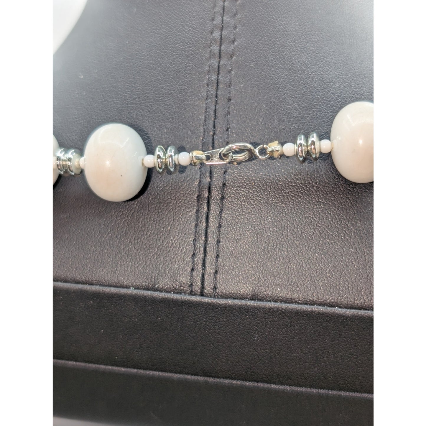 Vintage White Oval Silver & White Spacer Acrylic Bead 24.5" Necklace