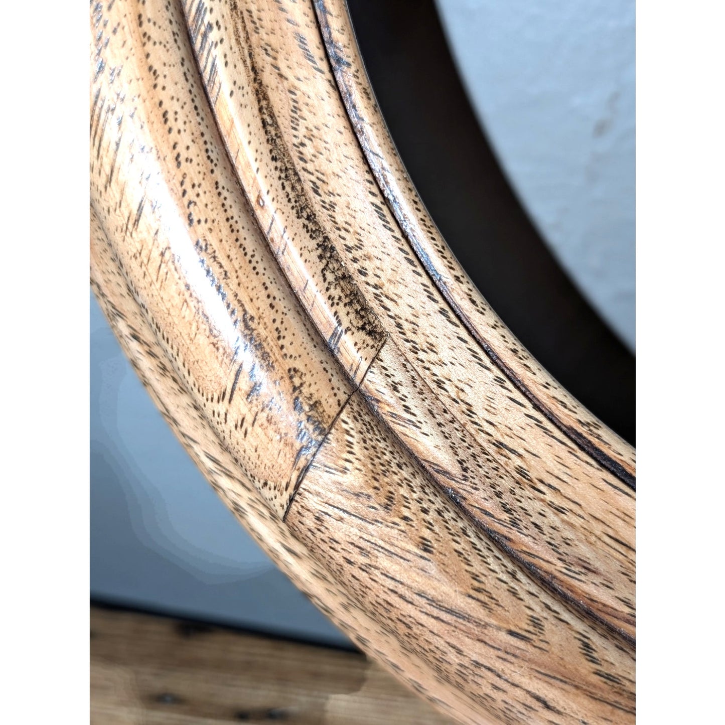 Vintage Round Wood Oak Frame