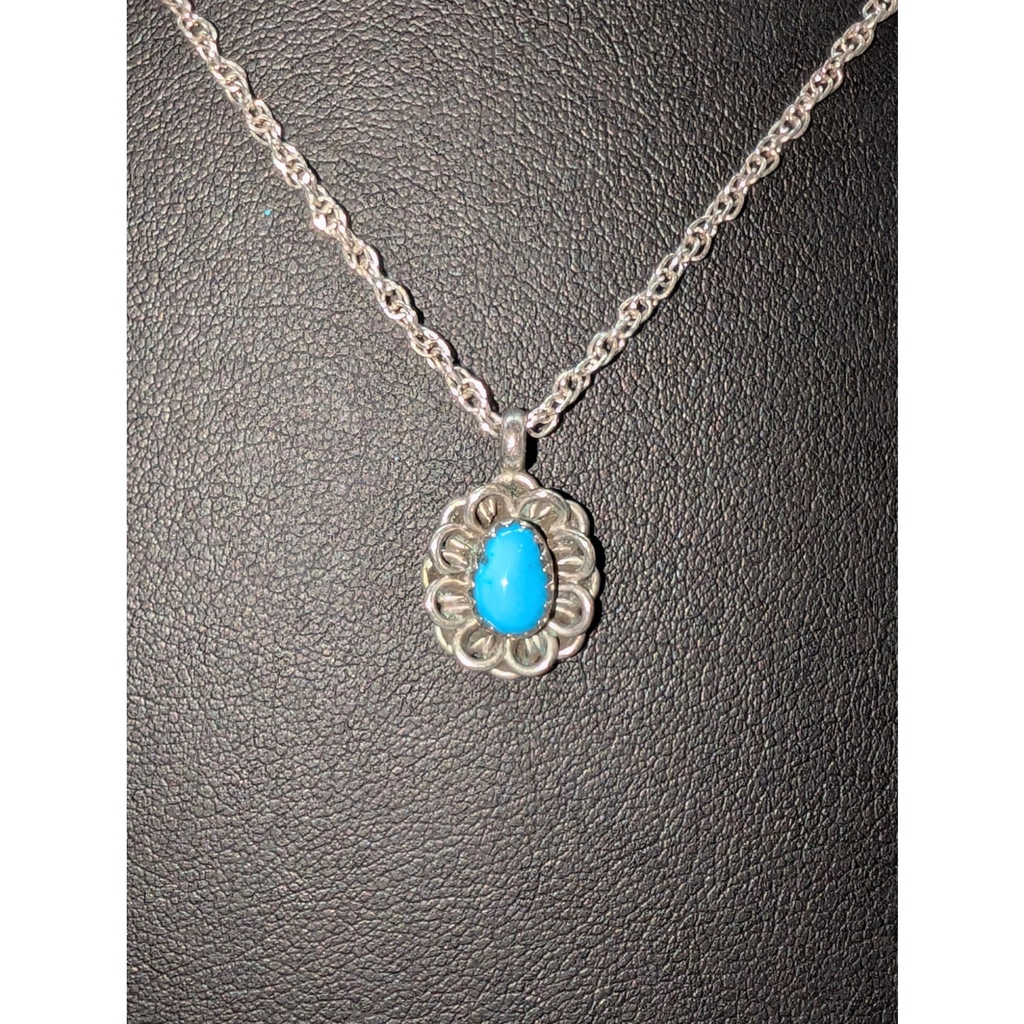 Vintage Turquoise Frilly Border 925 Sterling Silver Pendant 18" Necklace