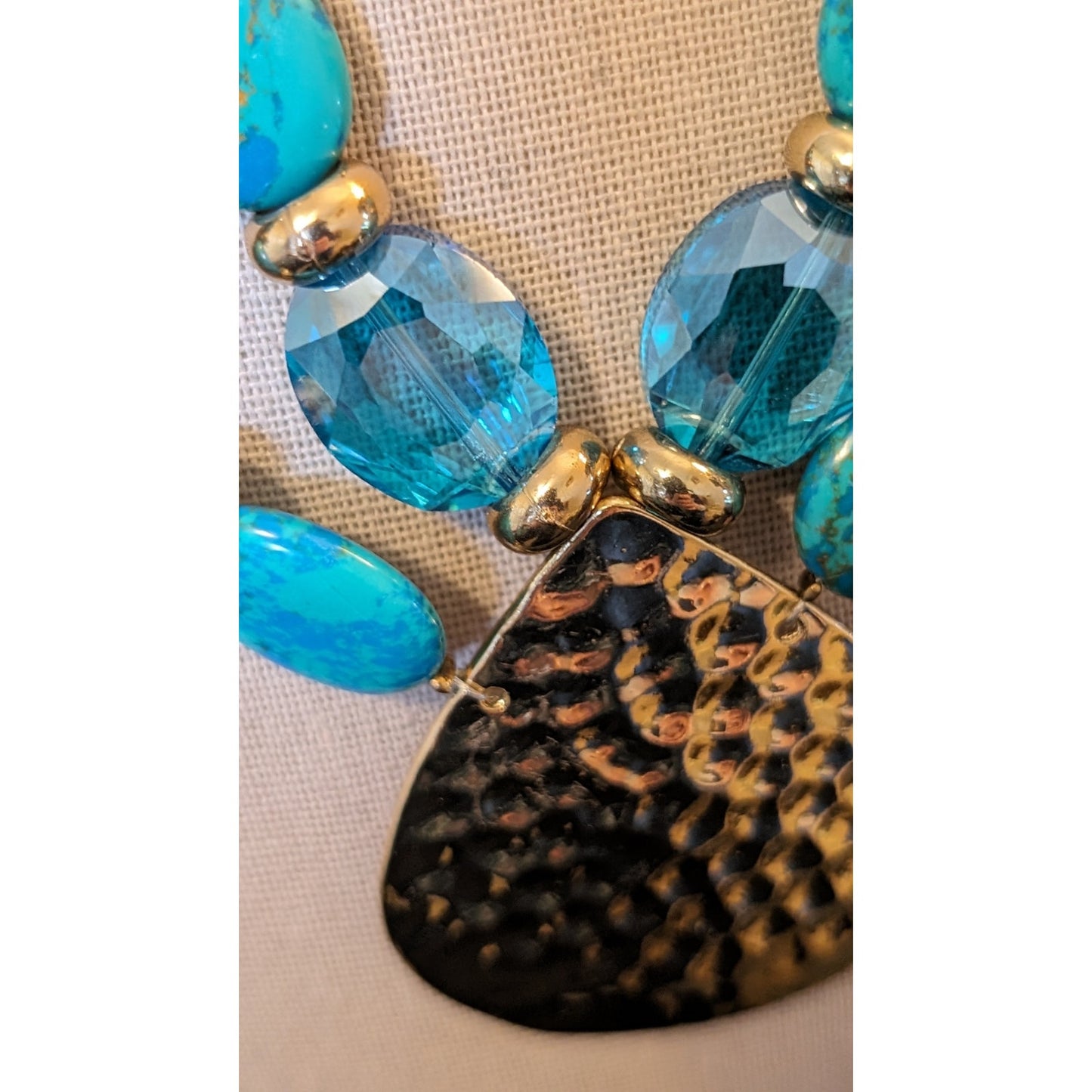 KR Blue Stone Gold Tone Chain Hammered Pendant Double Strand Necklace