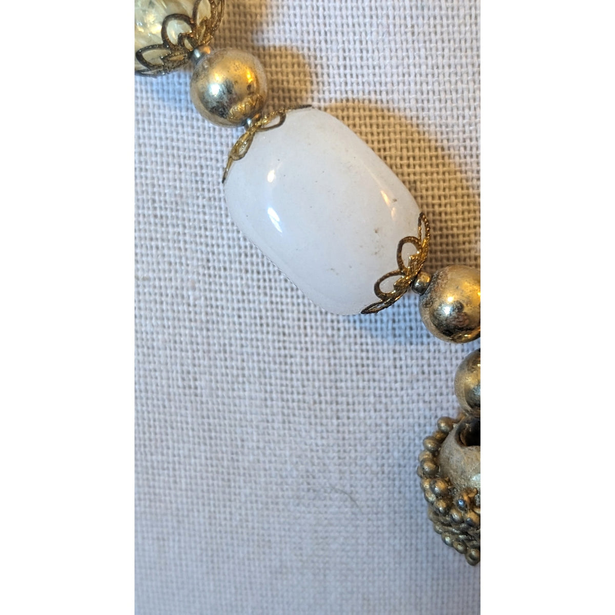 Vintage Gold Tone Glass Beaded Dangle 16" Necklace