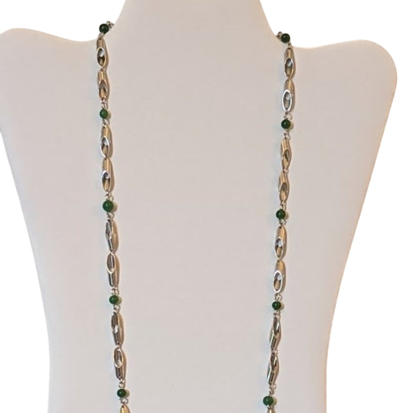 Vintage Barrel Clasp Silver Tone Tubular Green Bead Lightweight 30" Necklace