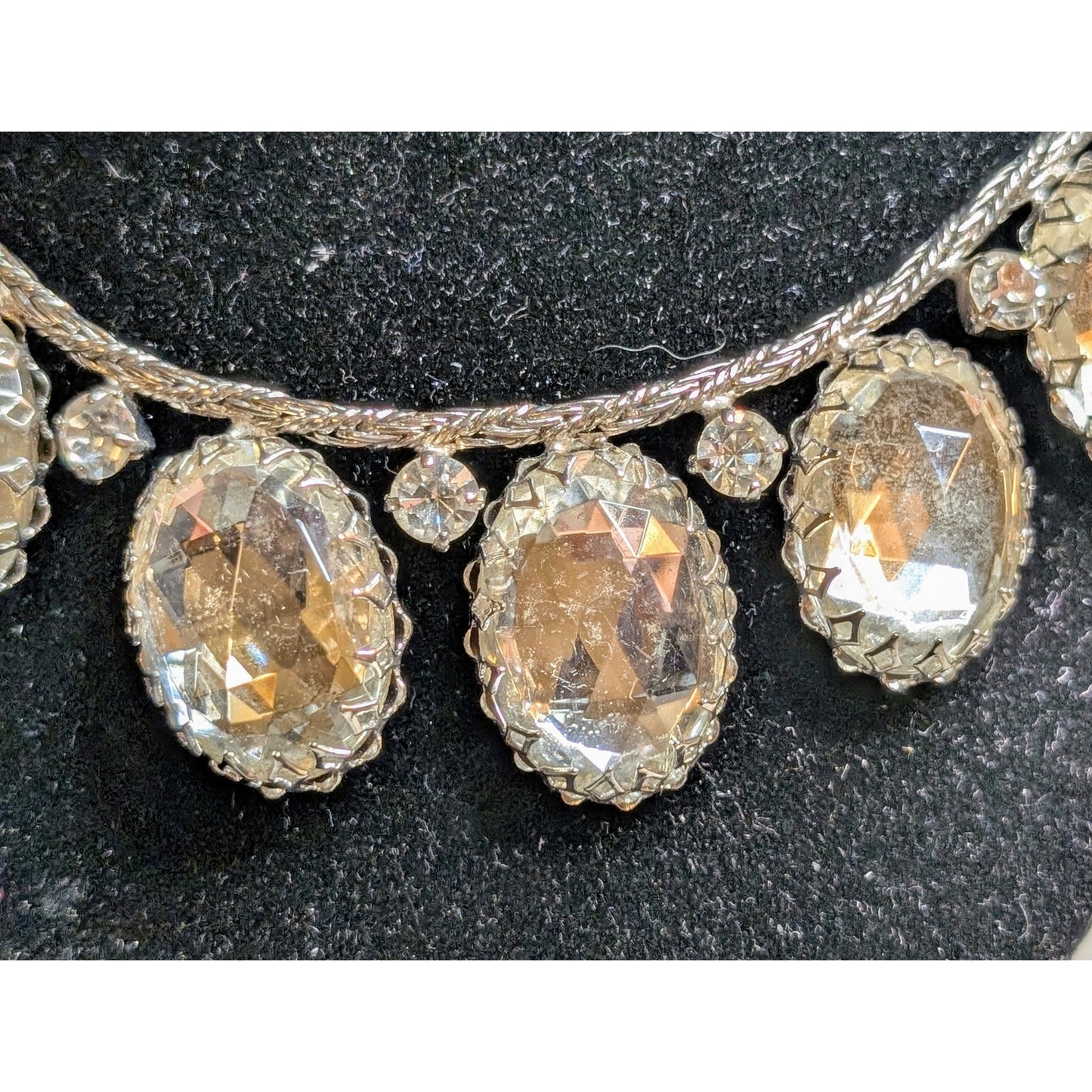 SCHREINER Rare New York Glass Cabochon & Silver Braided Chain Vintage Necklace
