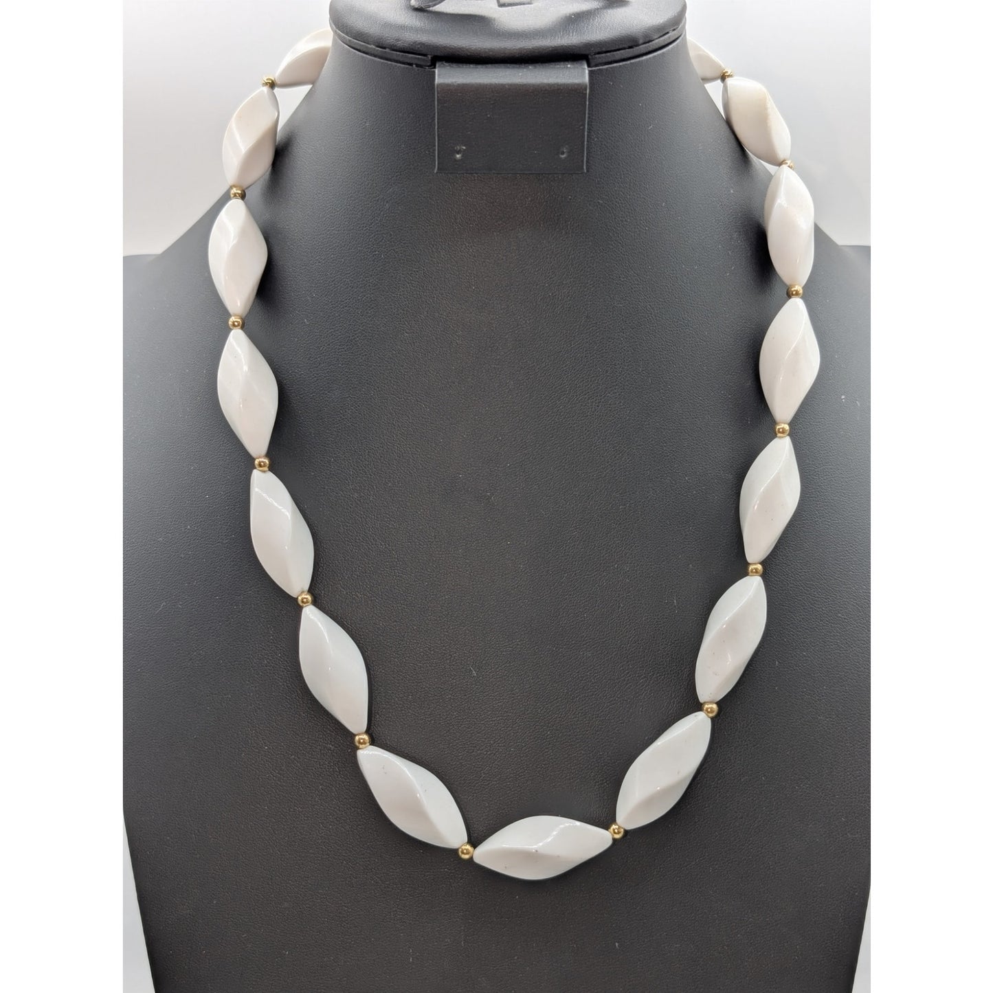 Vintage 70s Signed Trifari White Oblong Twisted Gold Bead 22" Necklace