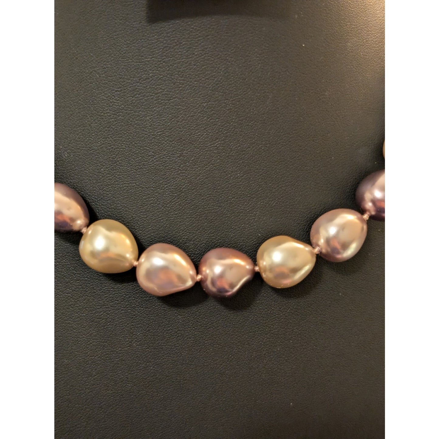Lavender Cream Large Chunky Faux Pearl Magnetic Clasp Necklace & Bracelet Set