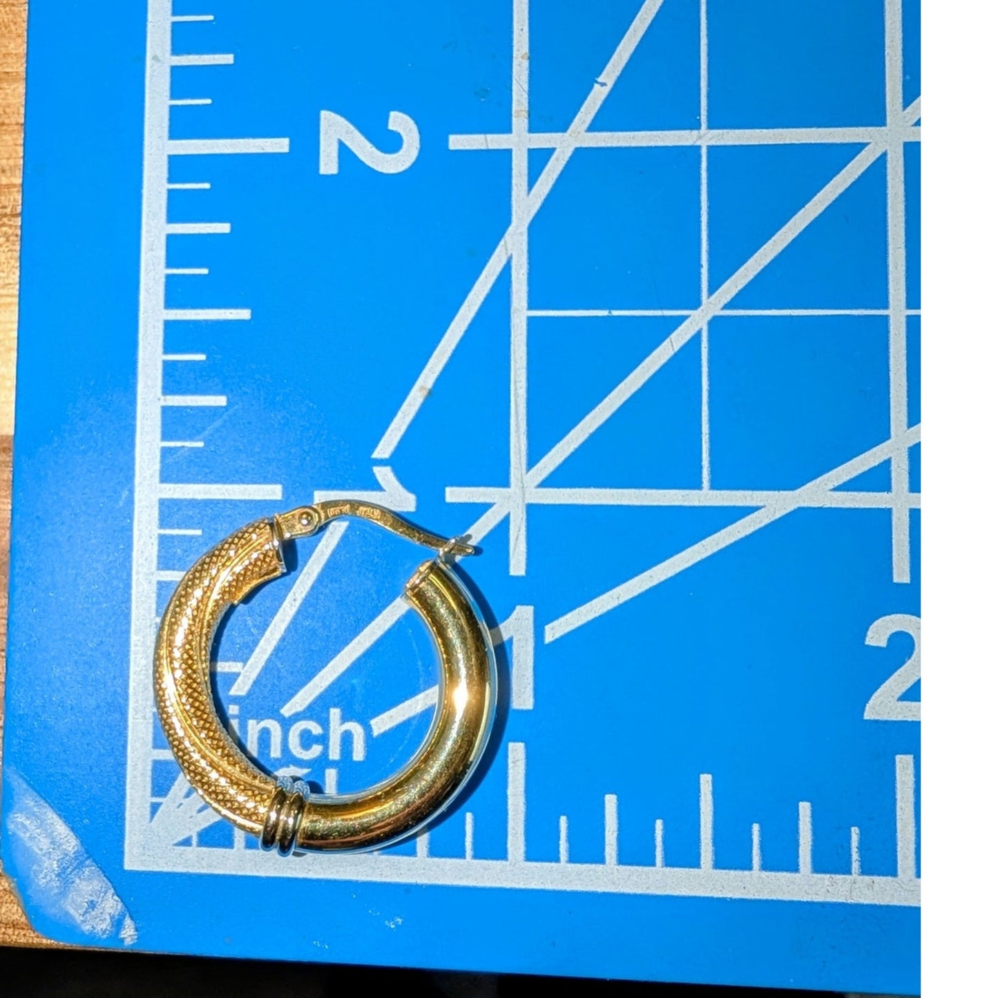 18K Italy Yellow Gold (White Gold Bands 2 Toned) Textured Polished Hoop Earrings