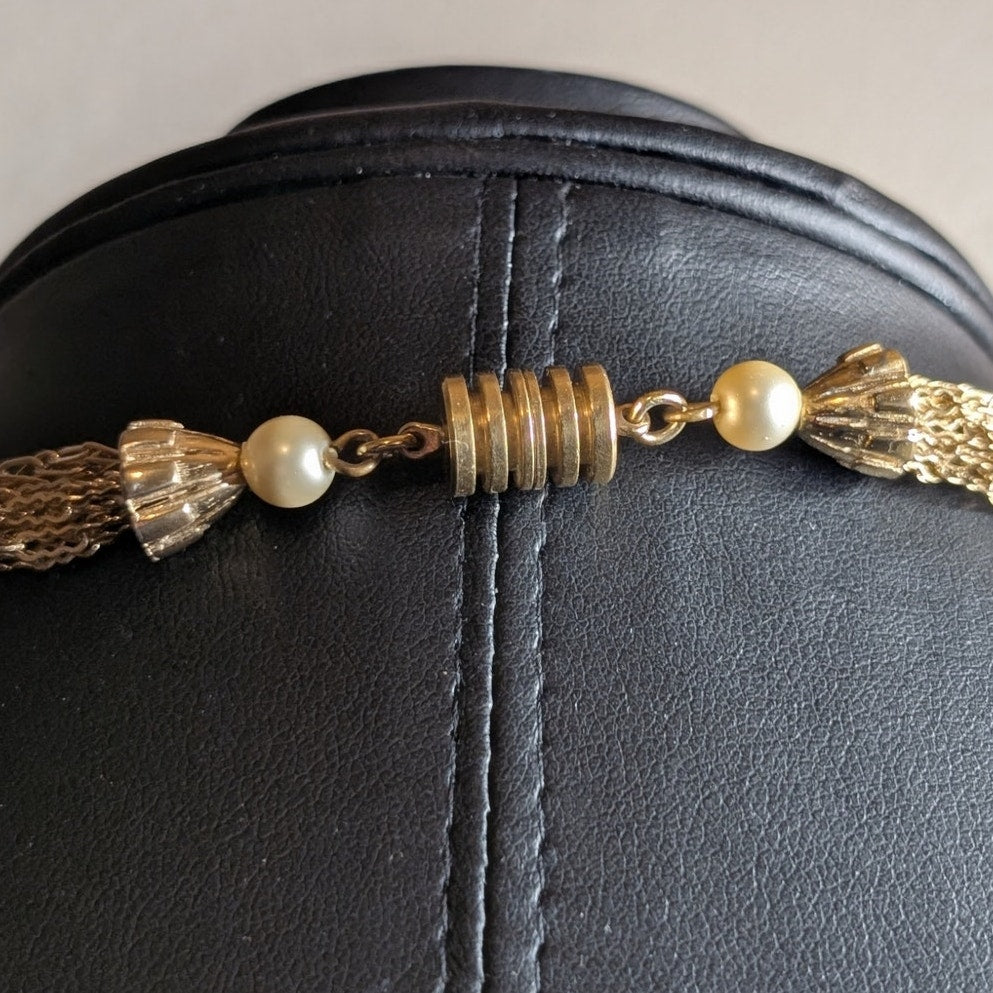 VTG Multi Gold Tone Chain Faux Pearl Dangle Tassel Barrel Clasp 16.5" Necklace