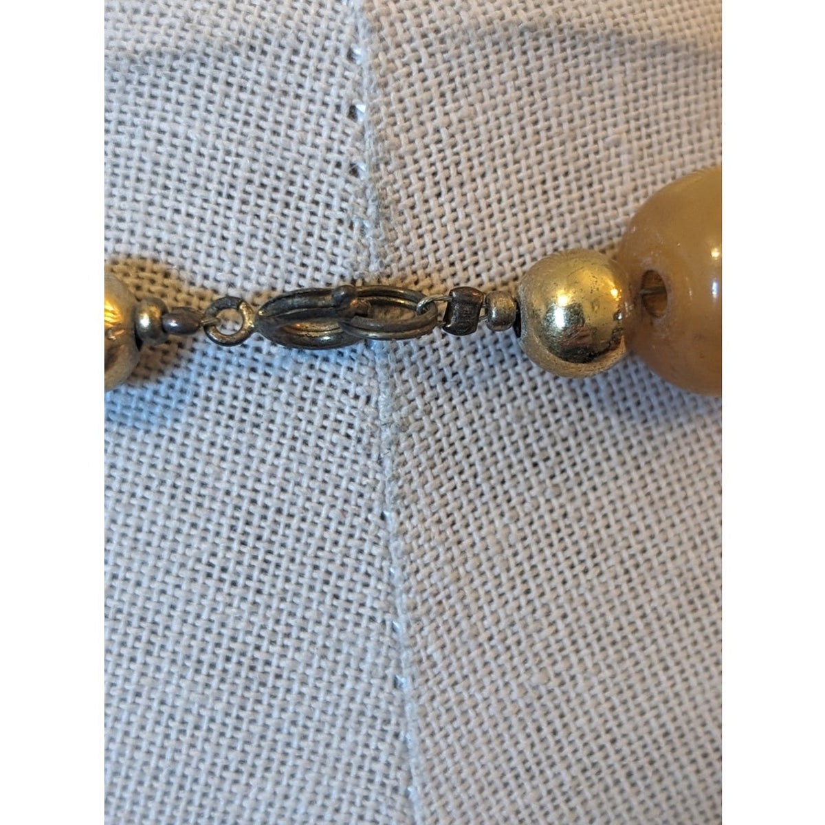 Vintage Gold Tone Glass Beaded Dangle 16" Necklace