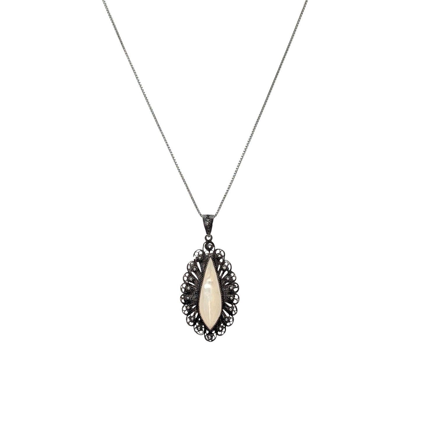 Vtg Hand Made Silver Filigree Mother of Pearl Teardrop Pendant Chain Necklace