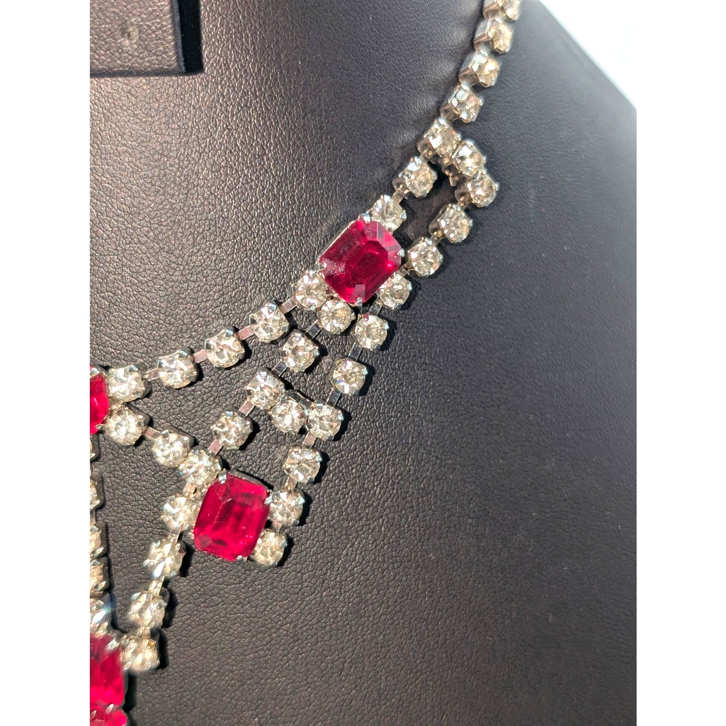 Vintage Red Ruby & Clear Rhinestone Collar Hook 15" Silver Tone Collar Necklace