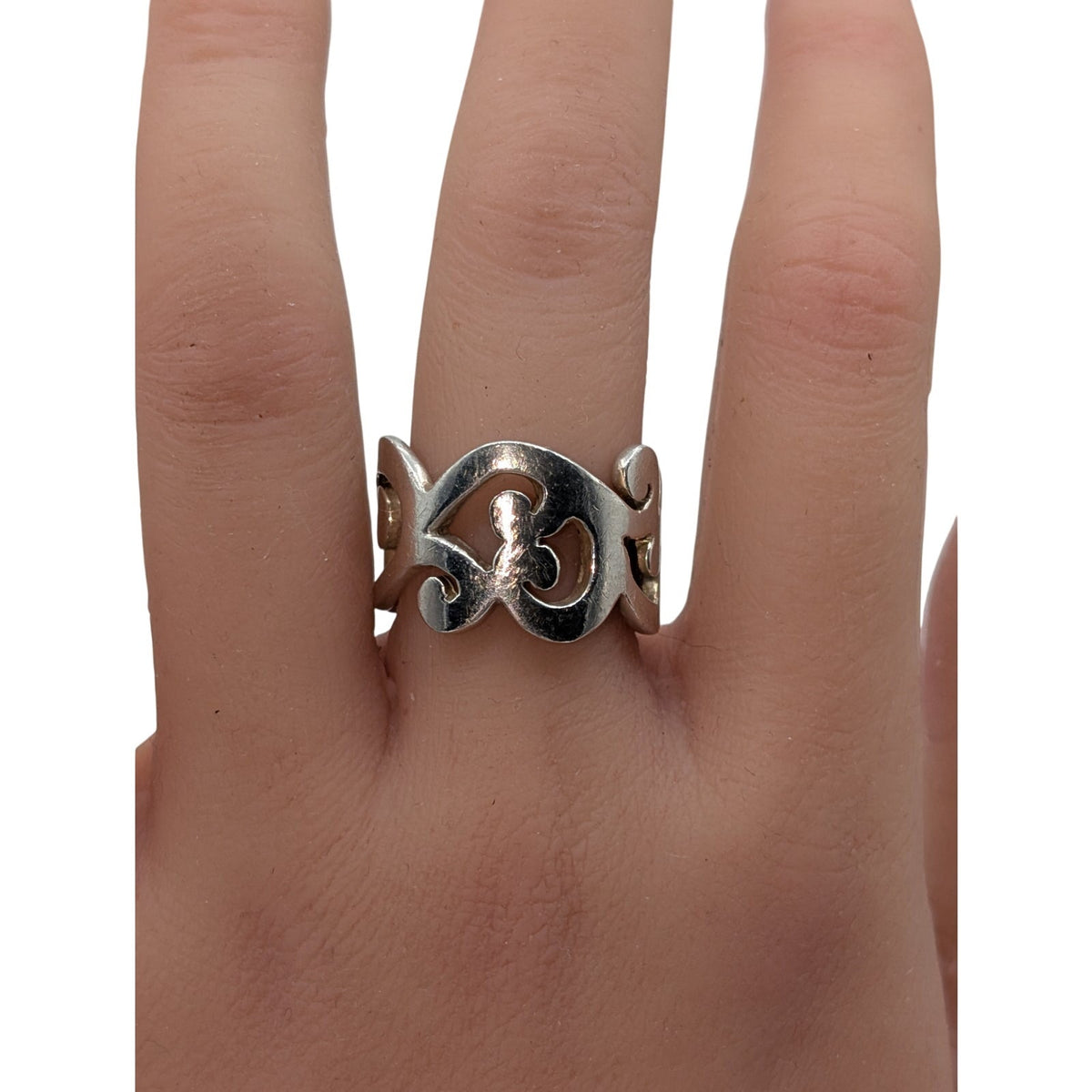 Retired SILPADA 925 Sterling Silver Wide Band Scroll Ring Size 7.5