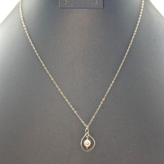 Vintage 925 Sterling Silver Genuine Pearl Pendant 18" Necklace