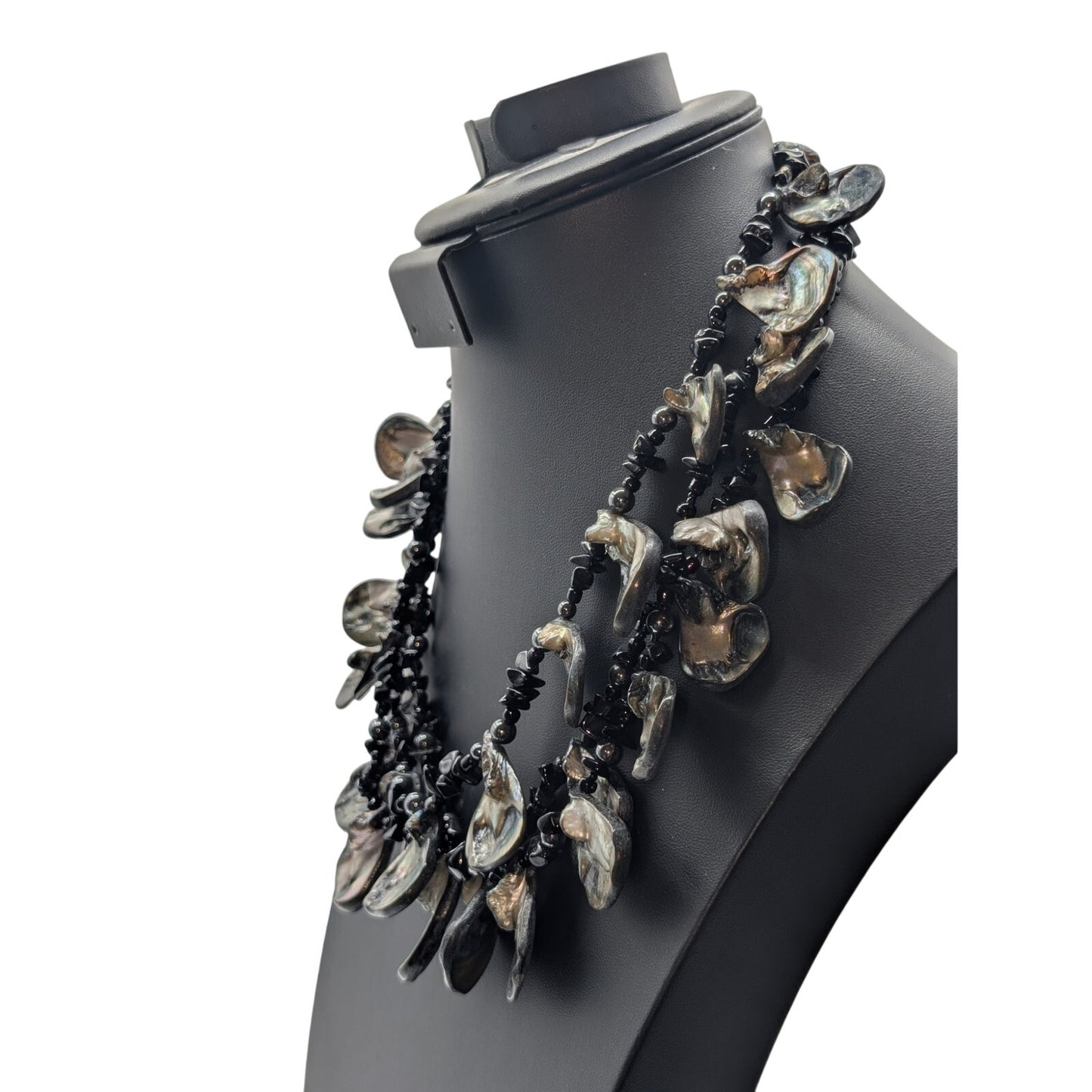 Vtg Three Strand Shell Teardrop Dangle Black Onyx Chip Glass Bead 20" Necklace