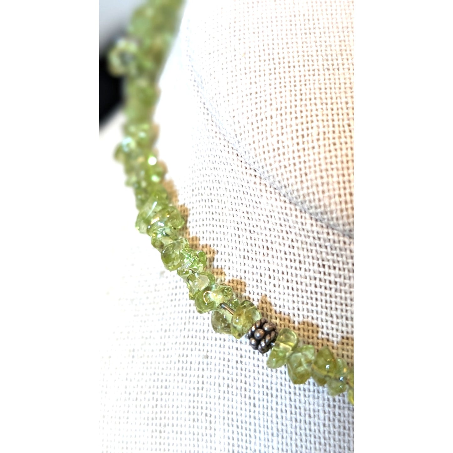 Vtg India 925 Sterling Silver Peridot Chip Bead Adjustable Wire Collar Necklace