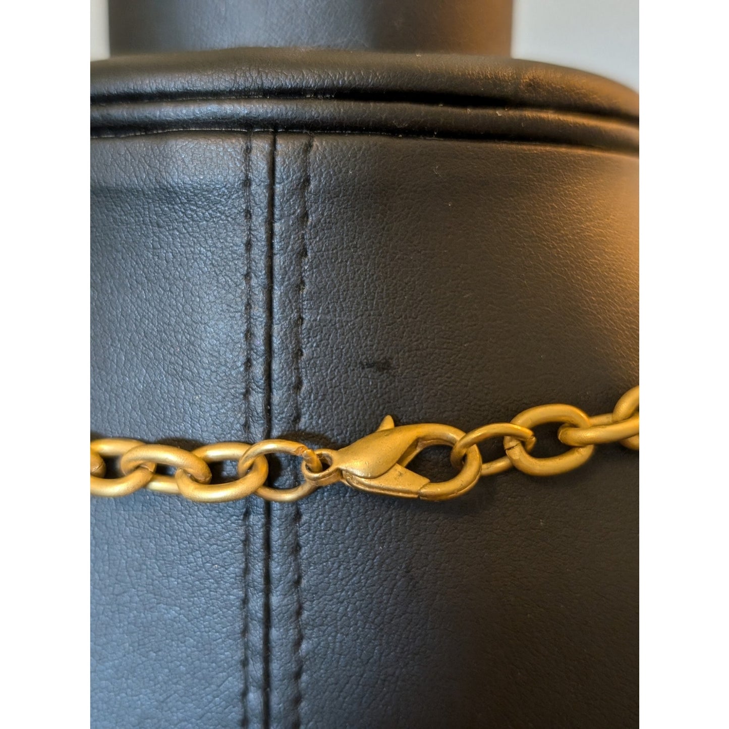 Simulated Pearl in Claw Pendant Heavy Matte Gold Tone Chain 36" Necklace