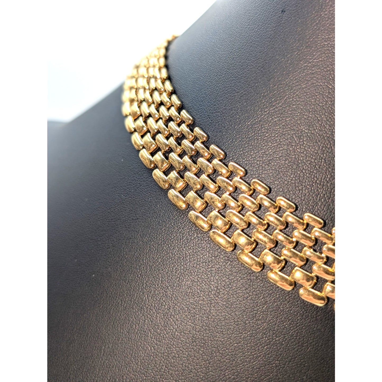 Vintage Gold Tone 3/4" Wide Basket Weave Chain Collar Necklace