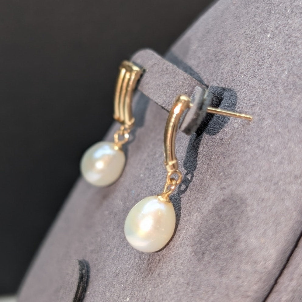 Classic Timeless Marked & Tested 14K Yellow Gold & Pearl Dangle Post Earrings