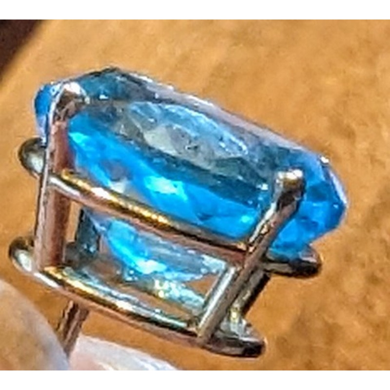 Stamped Tested 14k Gold 4ct Oval Blue Topaz Solitaire Basket Set Stud Earrings