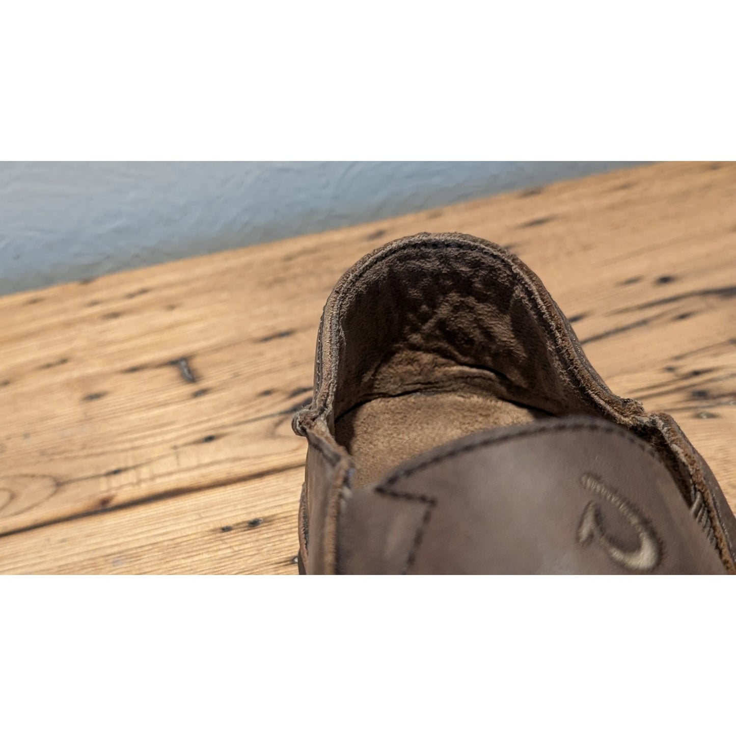 OluKai Moloa Slip-On Ray/Toffee Loafer Shoes Mens Size 8
