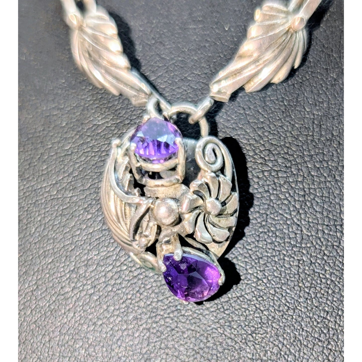 Vintage 925 Sterling Silver Purple Gemstone Leaf Flower Design 20" Necklace