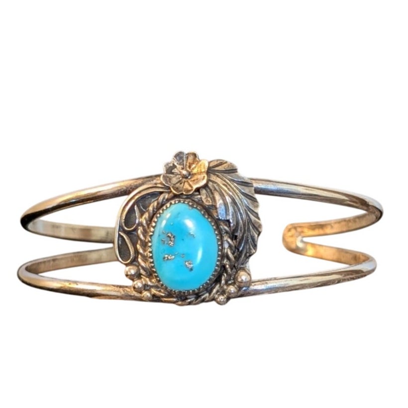Vintage Signed SM Native Turquoise Rose Leaf Split Band Sterling Cuff Bracelet