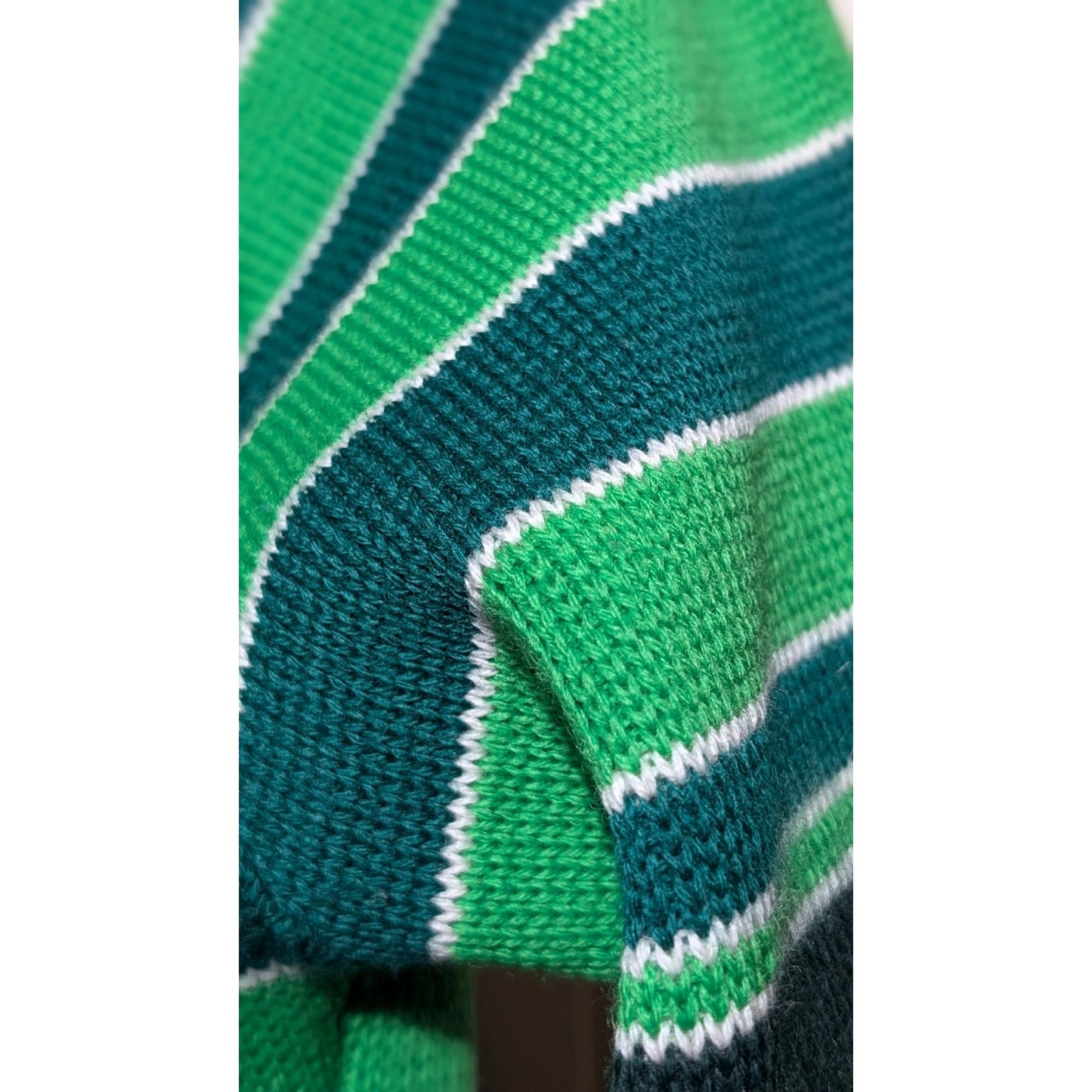Ski Country Colorado Knitting Mills 100% Virgin Wool Green Striped Ski Sweater