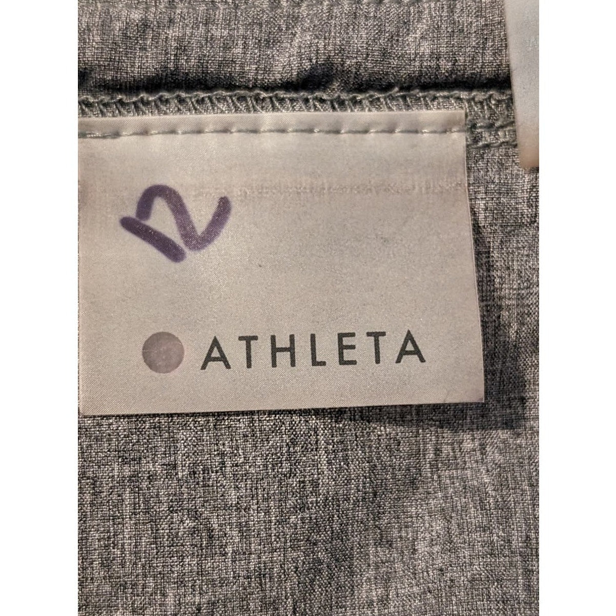 Athleta Allegro Capri Pant Gray Black Ruched Hem Drawstring Womens Sz 6