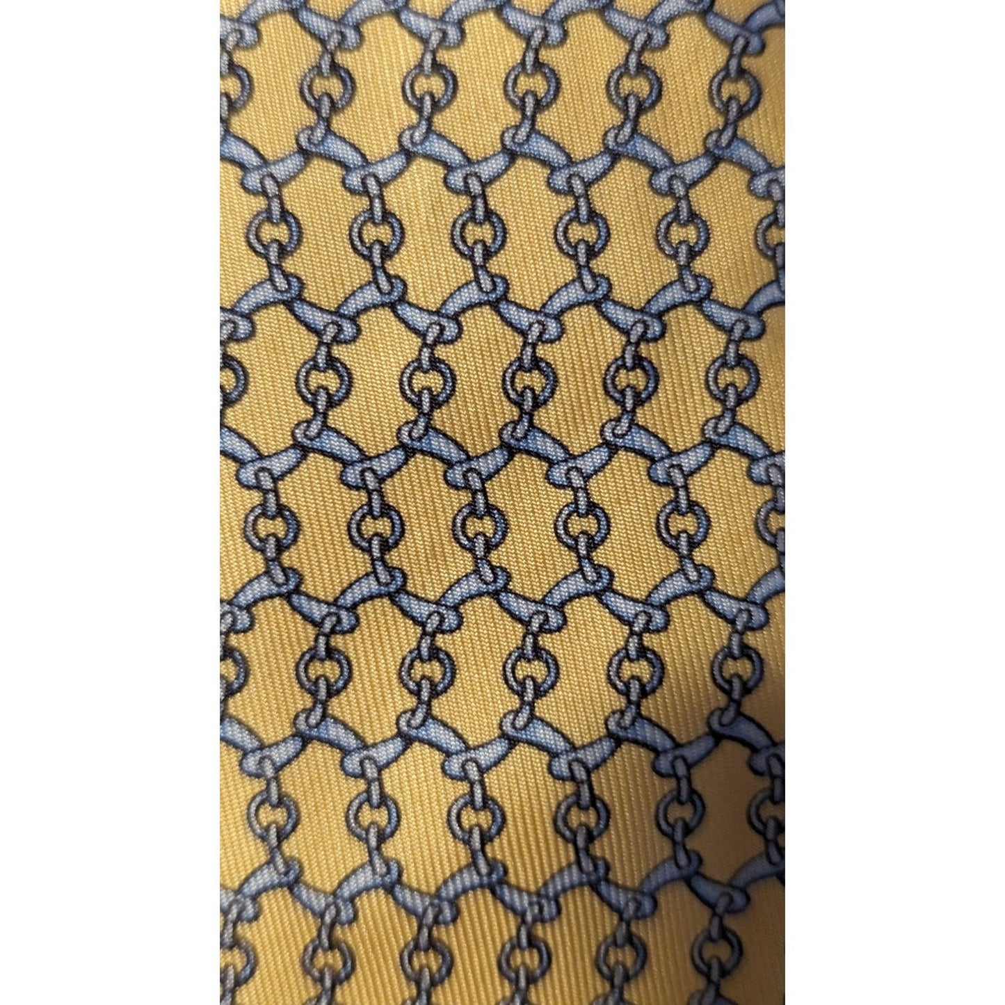 Hermes Paris Vintage 100% Silk Yellow Light Blue Chain Link Design Neck Tie
