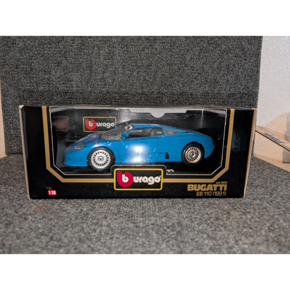 Vtg Bburago Bugatti EB 110 (1991) Die Cast Metal Factory Built 1:18 Scale Car