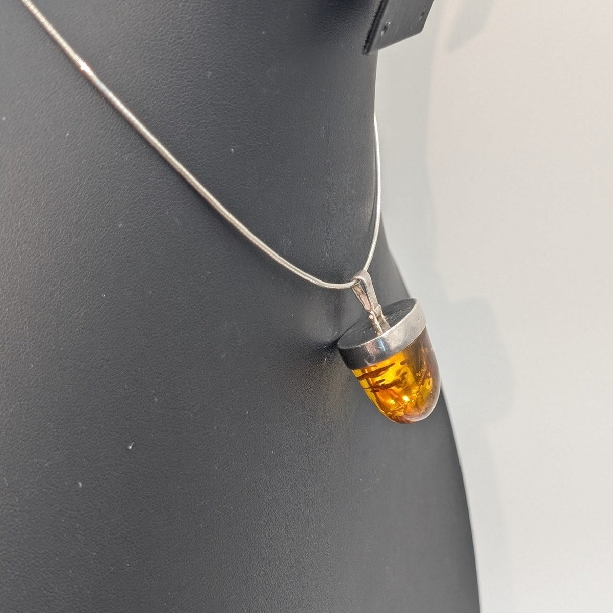 VTG 925 Sterling Silver Baltic Amber Pendant On Sterling 15.5" Cord Necklace