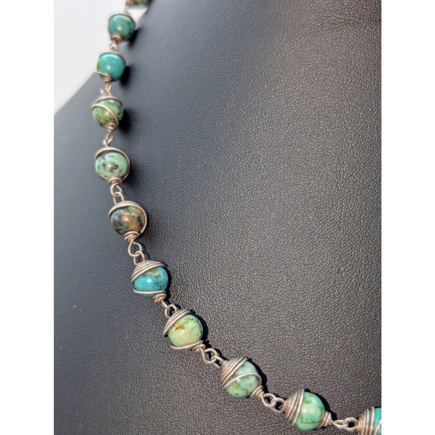 Vintage Blue/Green Stone Caged Wire Bead Wire Hook Clasp 19.5" Necklace